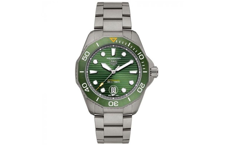 TAG HEUER 300 43mm WBP208B.BF0631