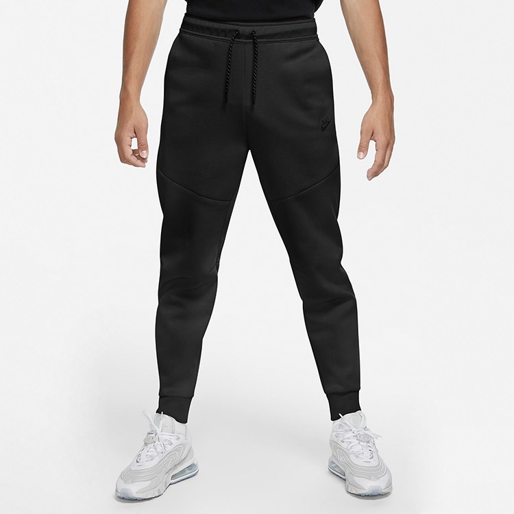 Nike Tech Fleece