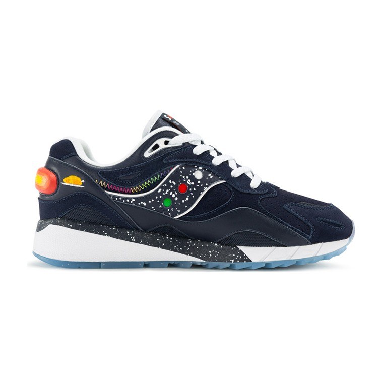 Saucony Shadow 6000 Christmas Edition