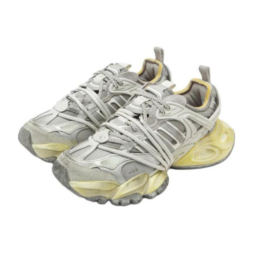 adidas XLG Runner Deluxe
