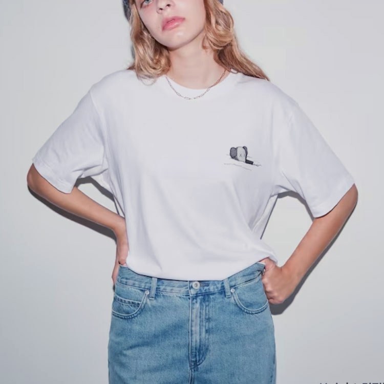 UNIQLO x Kaws SS23 T-Shirt White