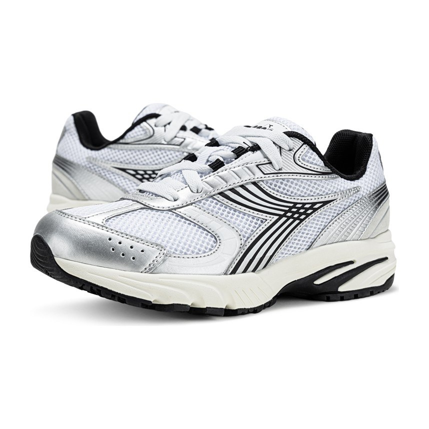Diadora