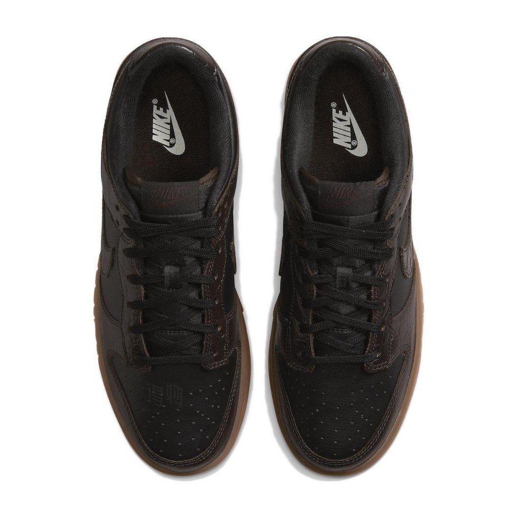 Nike Dunk Low SE "Velvet Brown and Black"