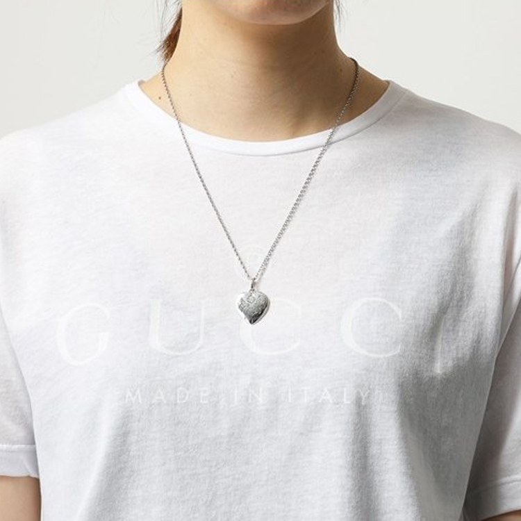 Gucci Blind for Love Necklace