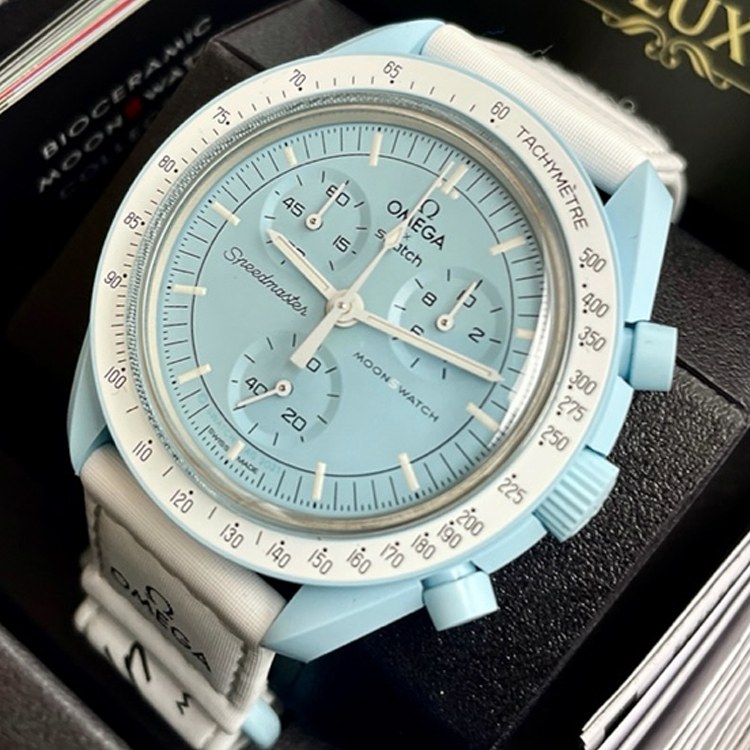 Swatch x Omega SO33L100