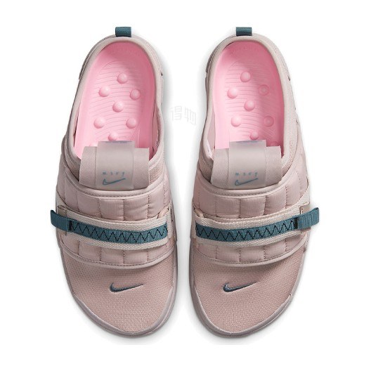 Nike Offline Low Pink