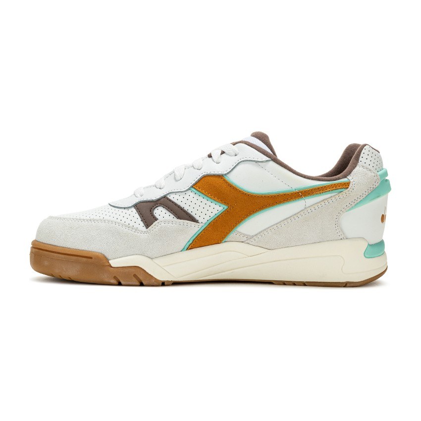 Diadora