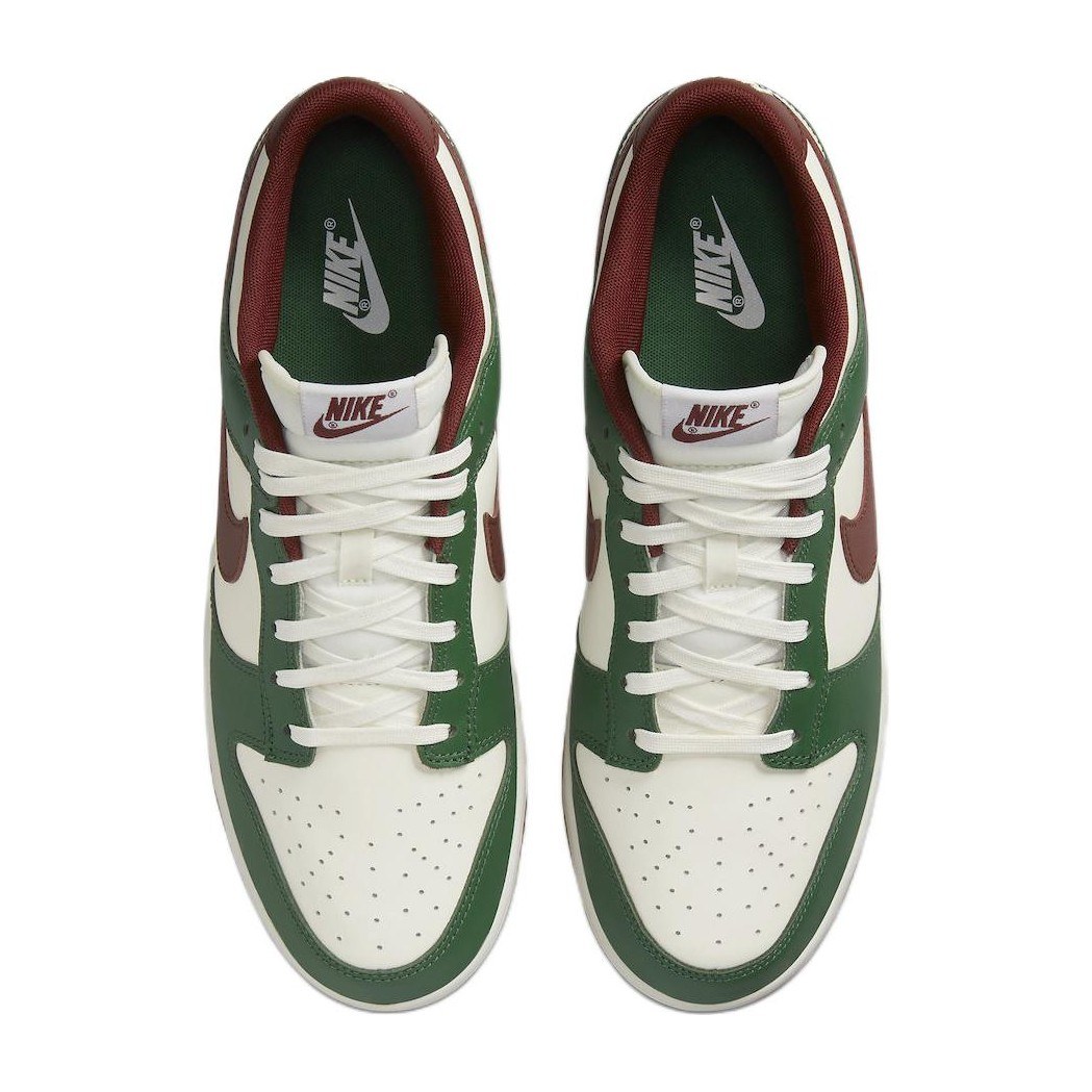 Nike Dunk Low "Gorge Green"