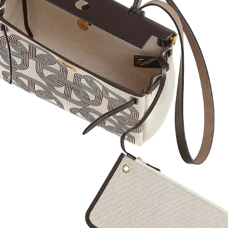 HERMES Herbag Zip 31 H Plume