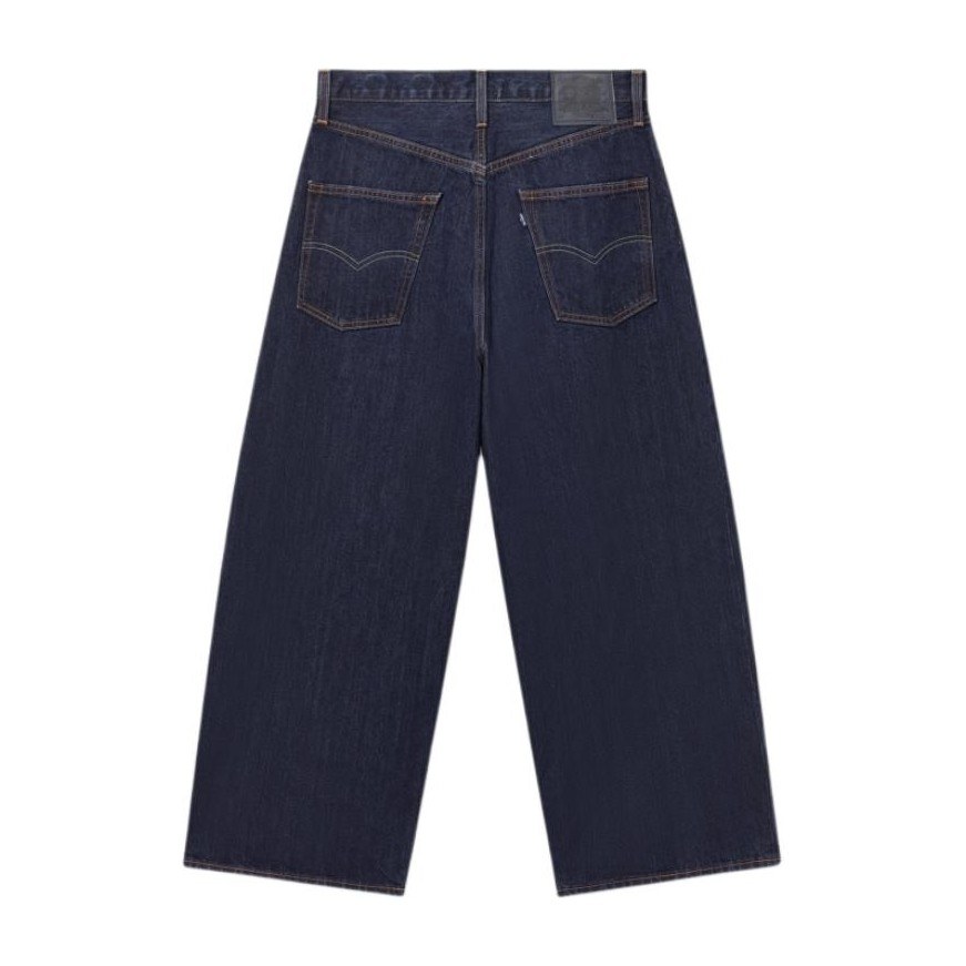 Levi's