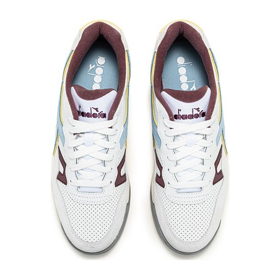 Diadora