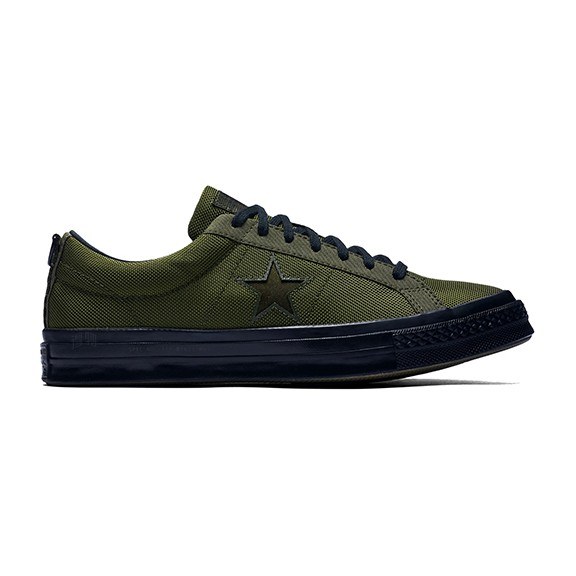Carhartt WIP x Converse One Star Low Military Green