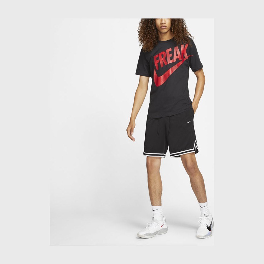 Nike Dri-Fit DNA 3.0