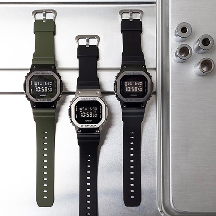 G-SHOCK GM-5600B-1PR