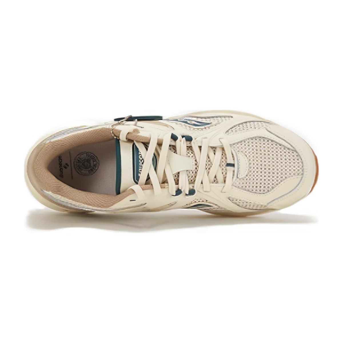 Teenie Weenie x Saucony Kinvara 4 Beige