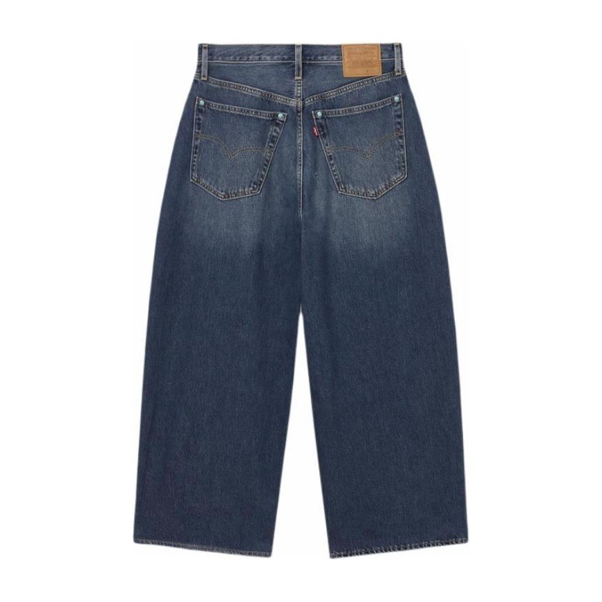 Levi's