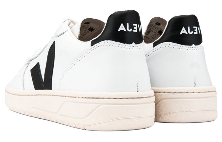 VEJA V-10 White Black