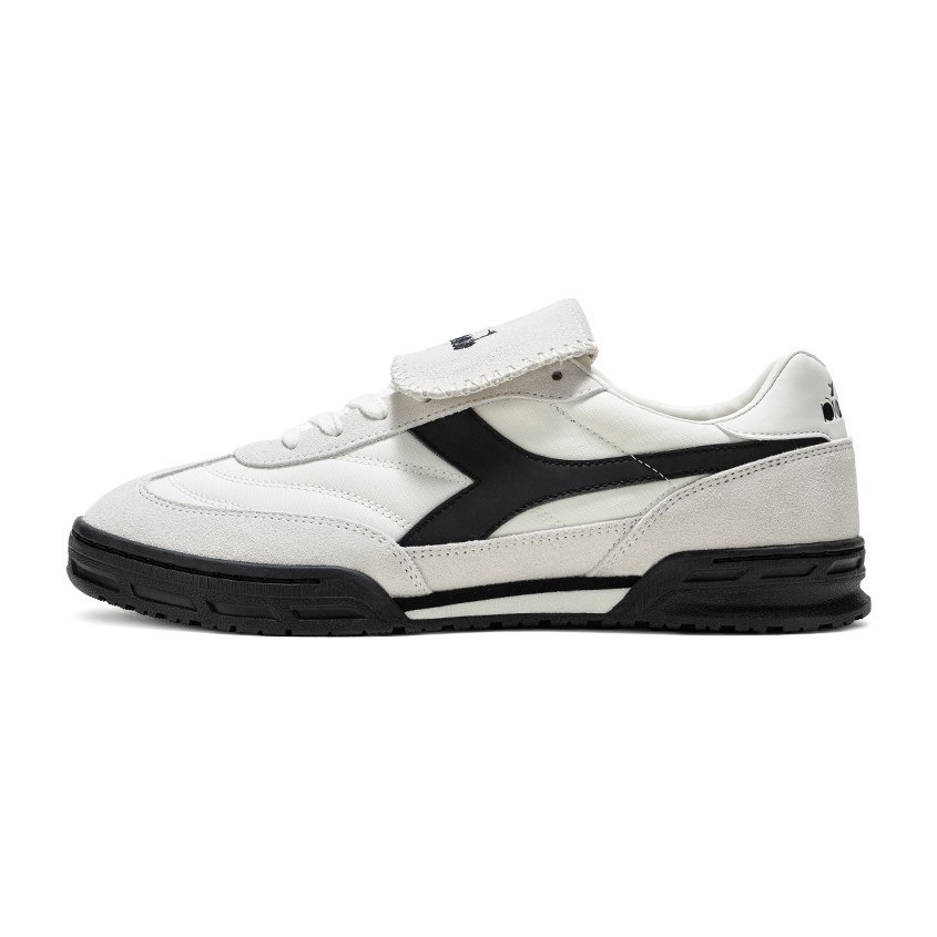 Diadora Chant