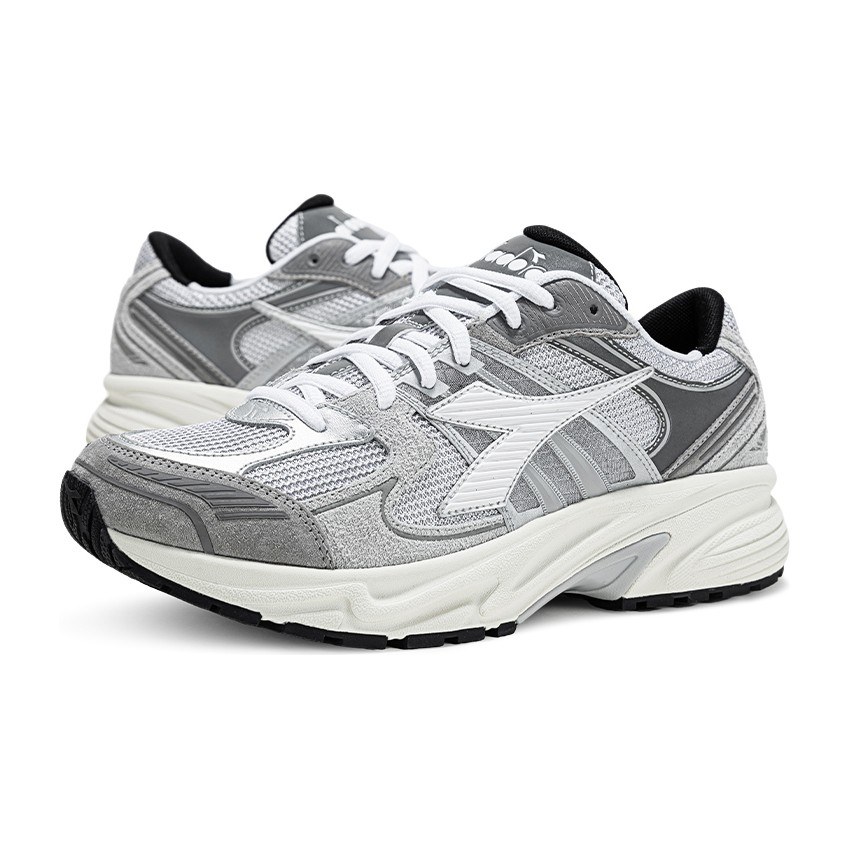 Diadora Mythos Star