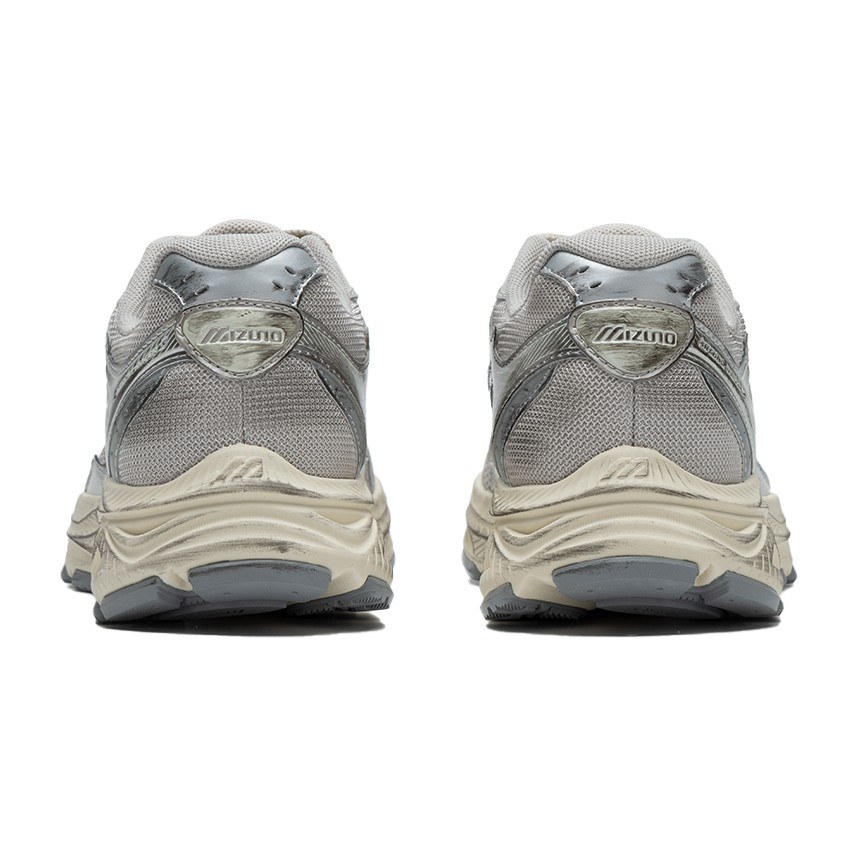Mizuno Racer S Silver Grey