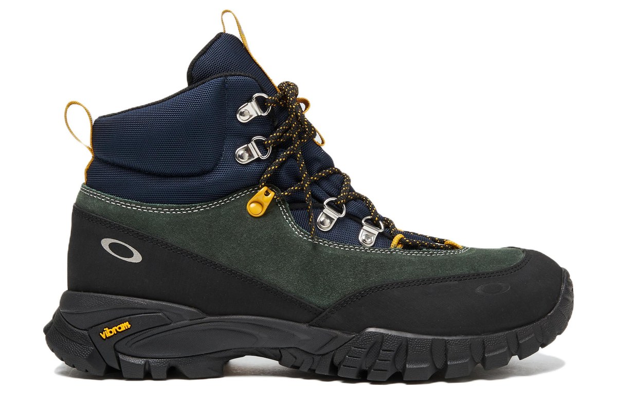 Oakley Traverse Boot
