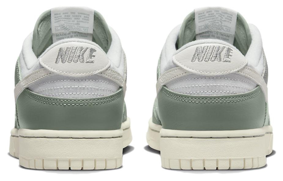 Nike Dunk Low "Mica Green"