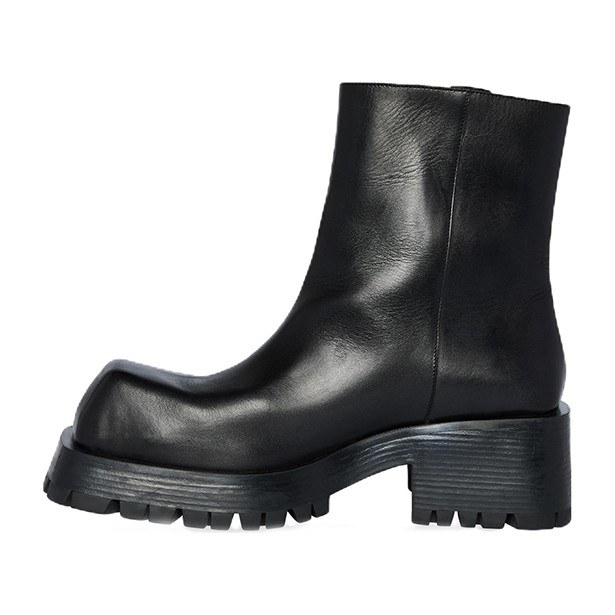 Balenciaga Trooper Leather Boots Black