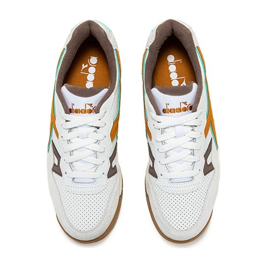 Diadora