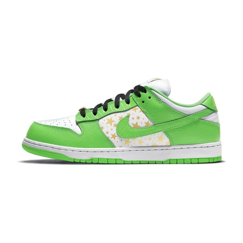 Supreme x Nike Dunk SB "Mean Green"