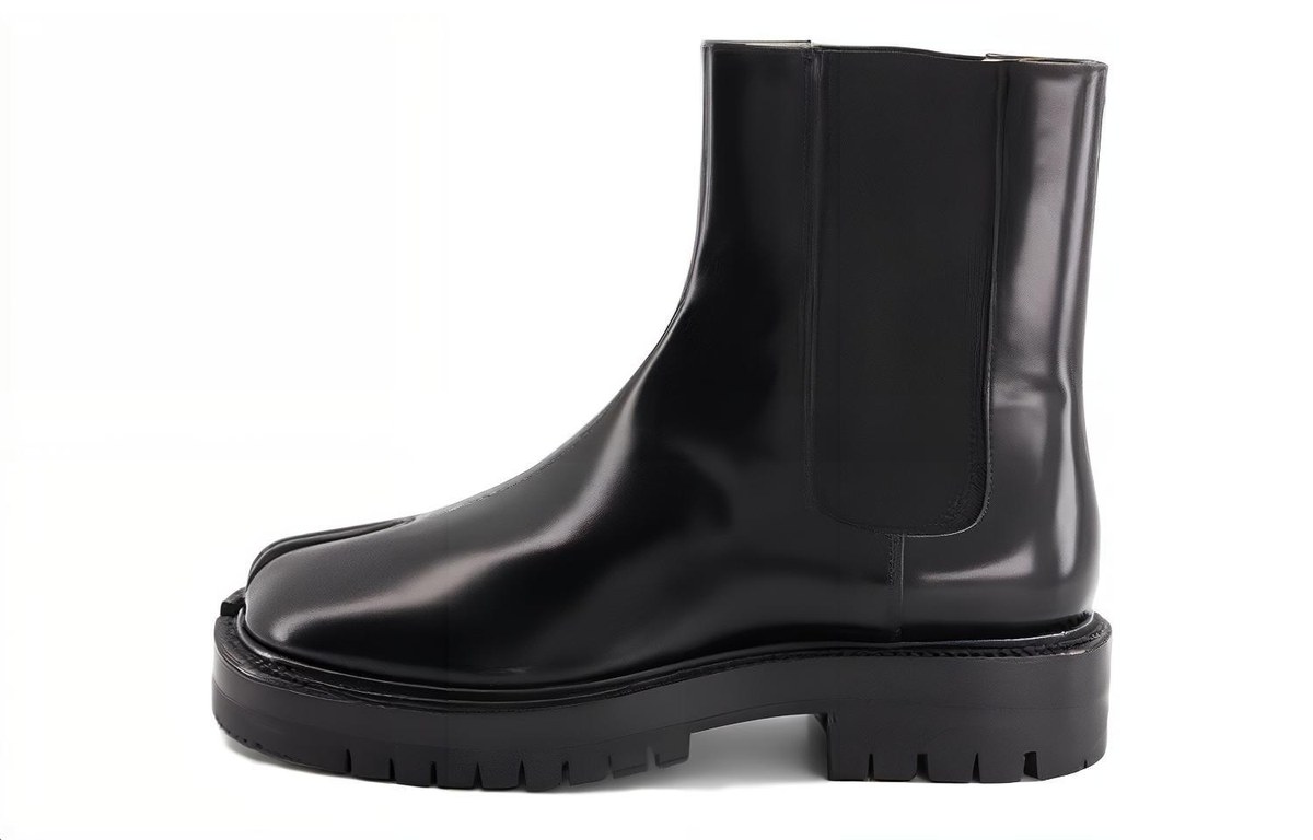 Maison Margiela Chelsea Boots Black