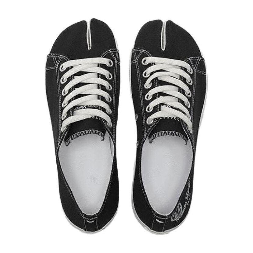 Maison Margiela Tabi Low Black