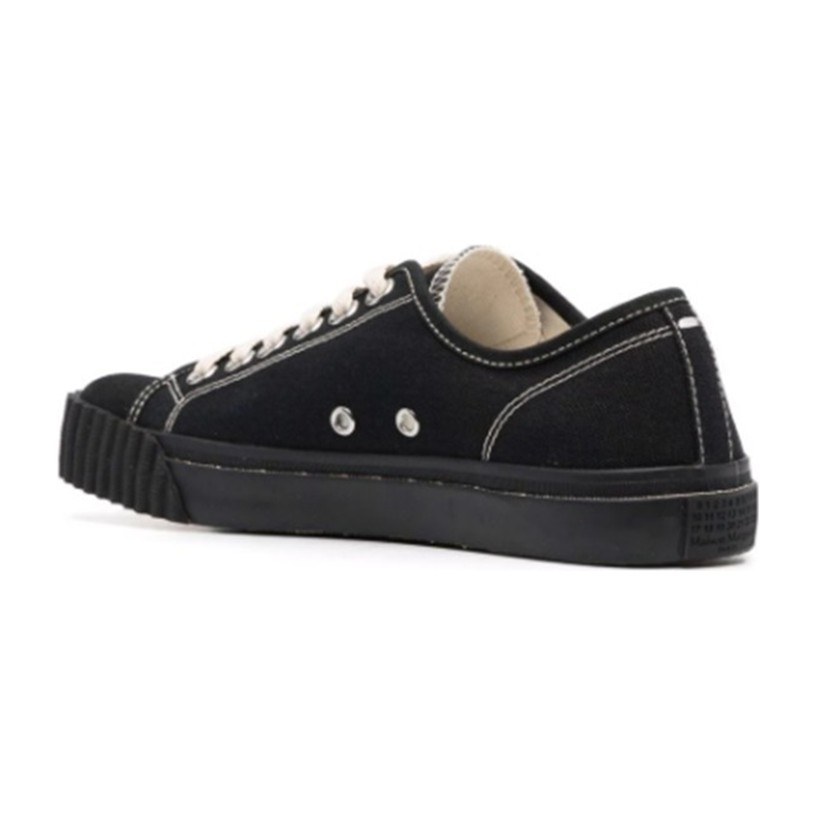 Maison Margiela Replica Black