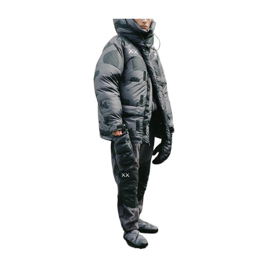 THE NORTH FACE x KAWS Himalayan Parka Black