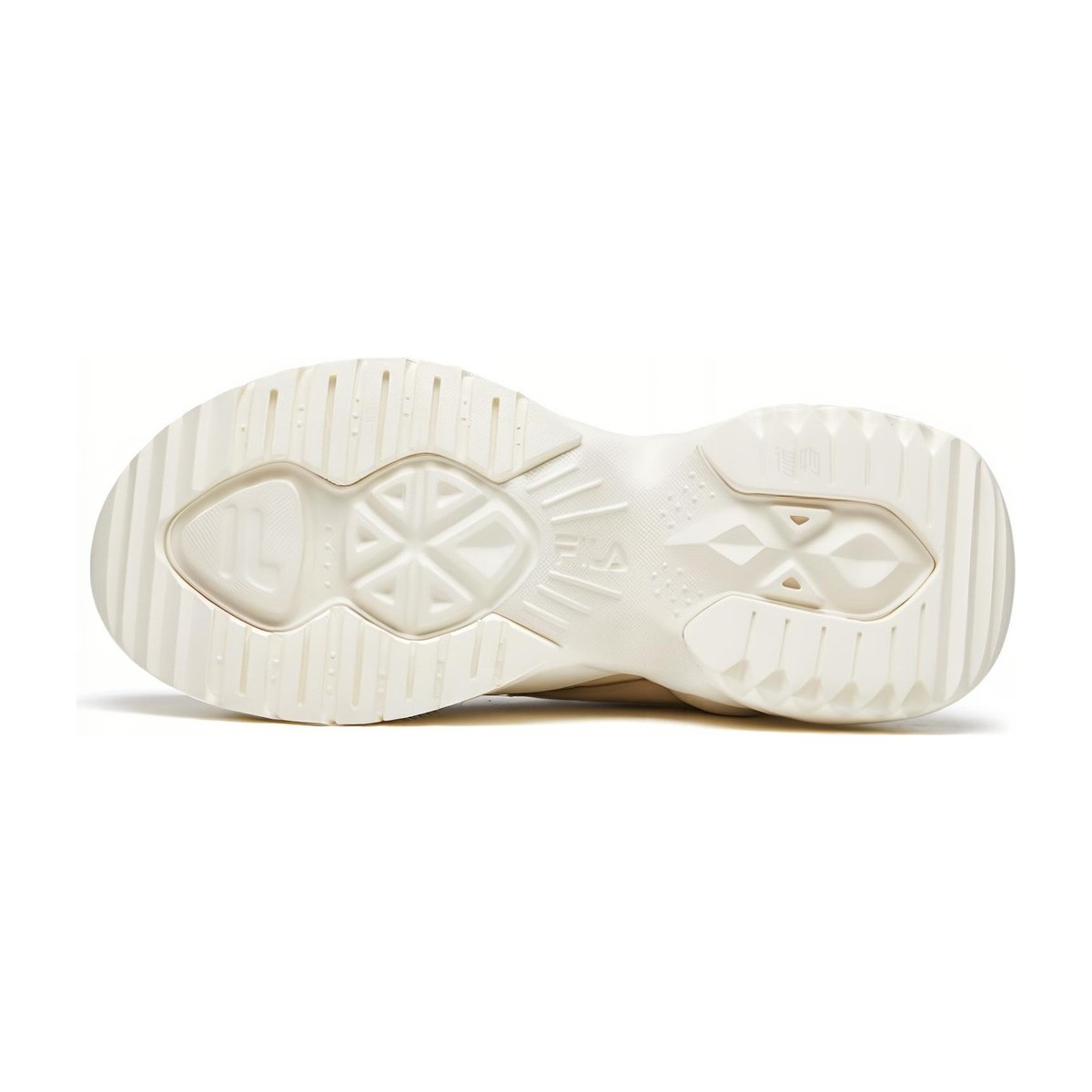 FILA Ray 1 Pose