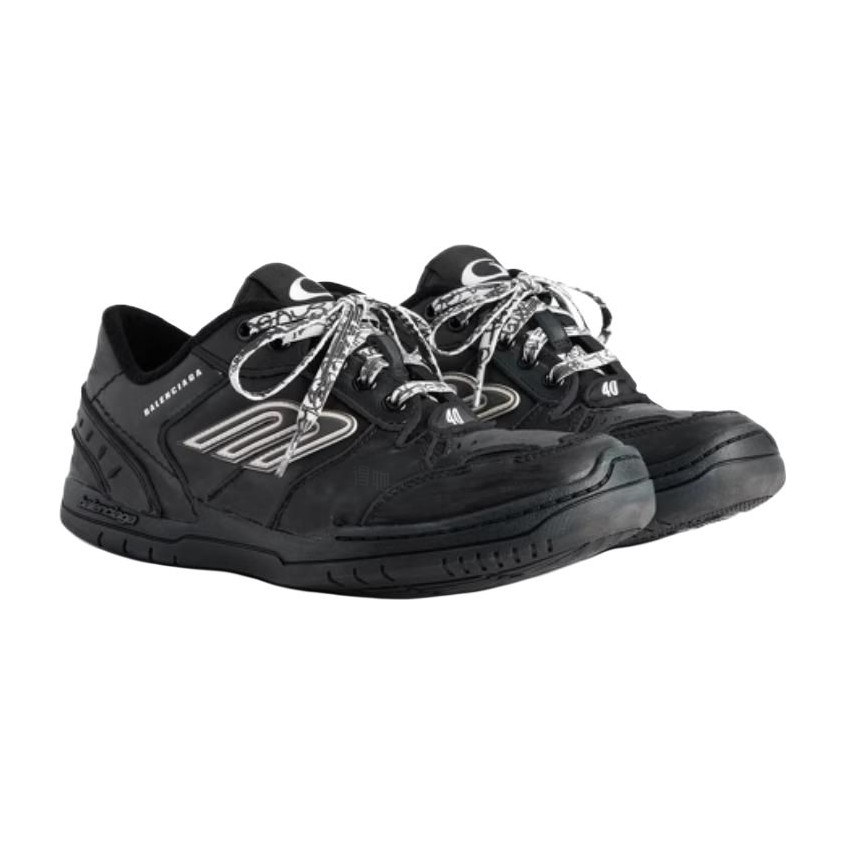 Balenciaga Hamptons Worn-Out