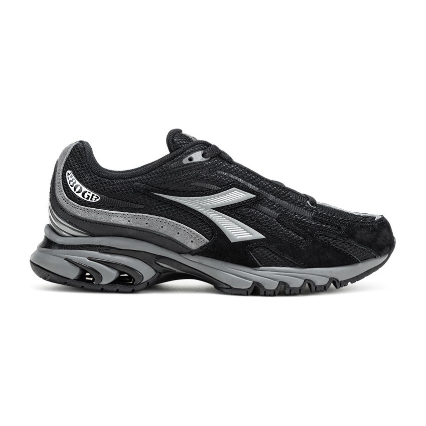 diadora MYTHOS