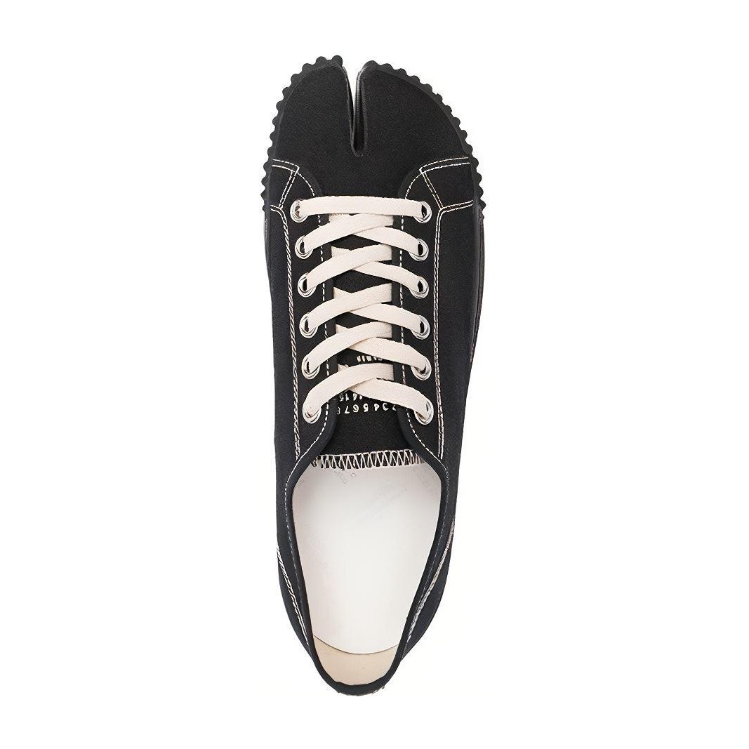 Maison Margiela Tabi Low Black