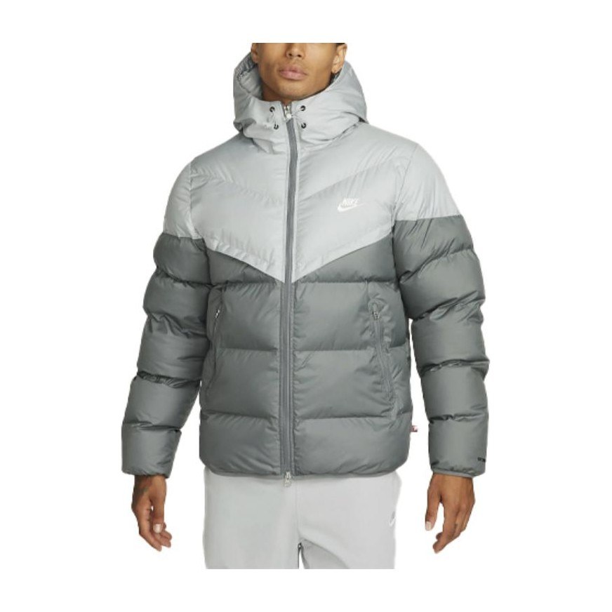 Nike Storm-FIT Windrunner PrimaLoft