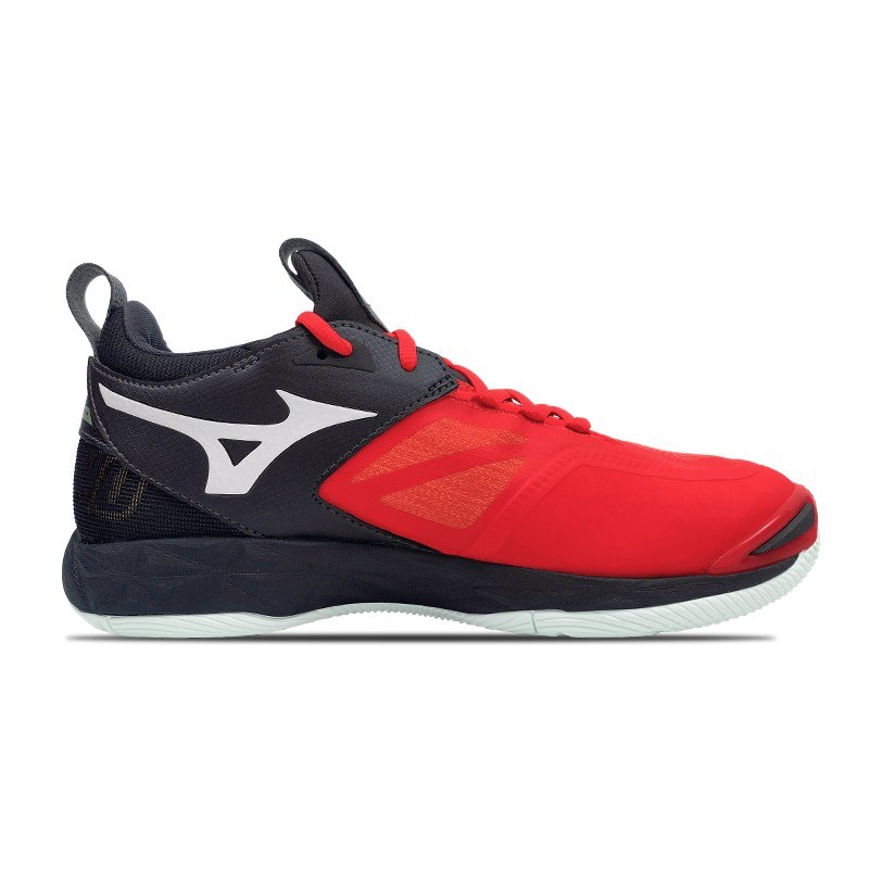 Mizuno Wave Momentum 2
