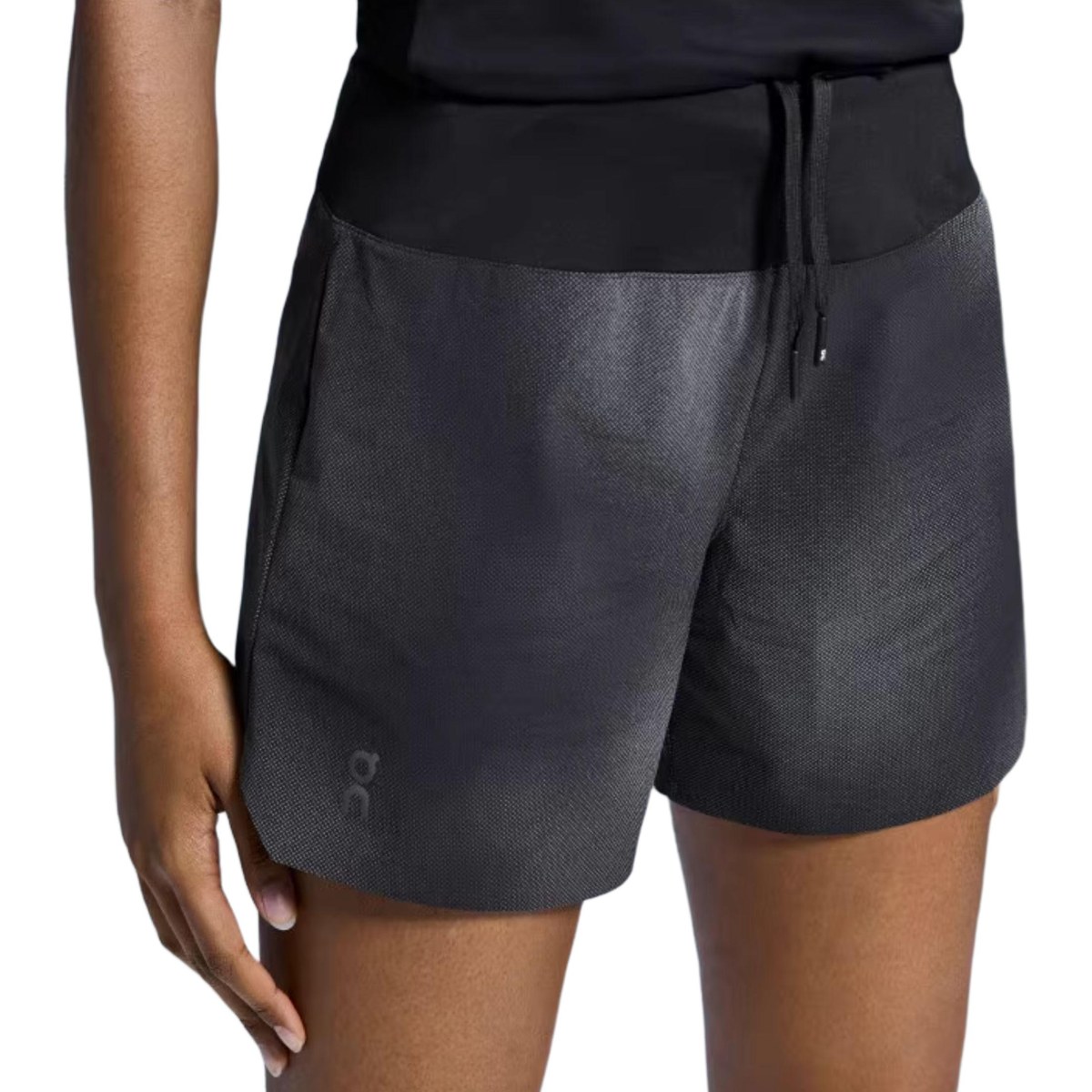 On Running Shorts Lumos