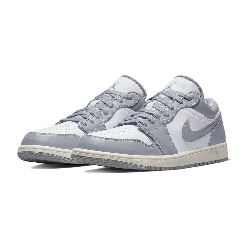 Jordan Air Jordan 1 Stealth White