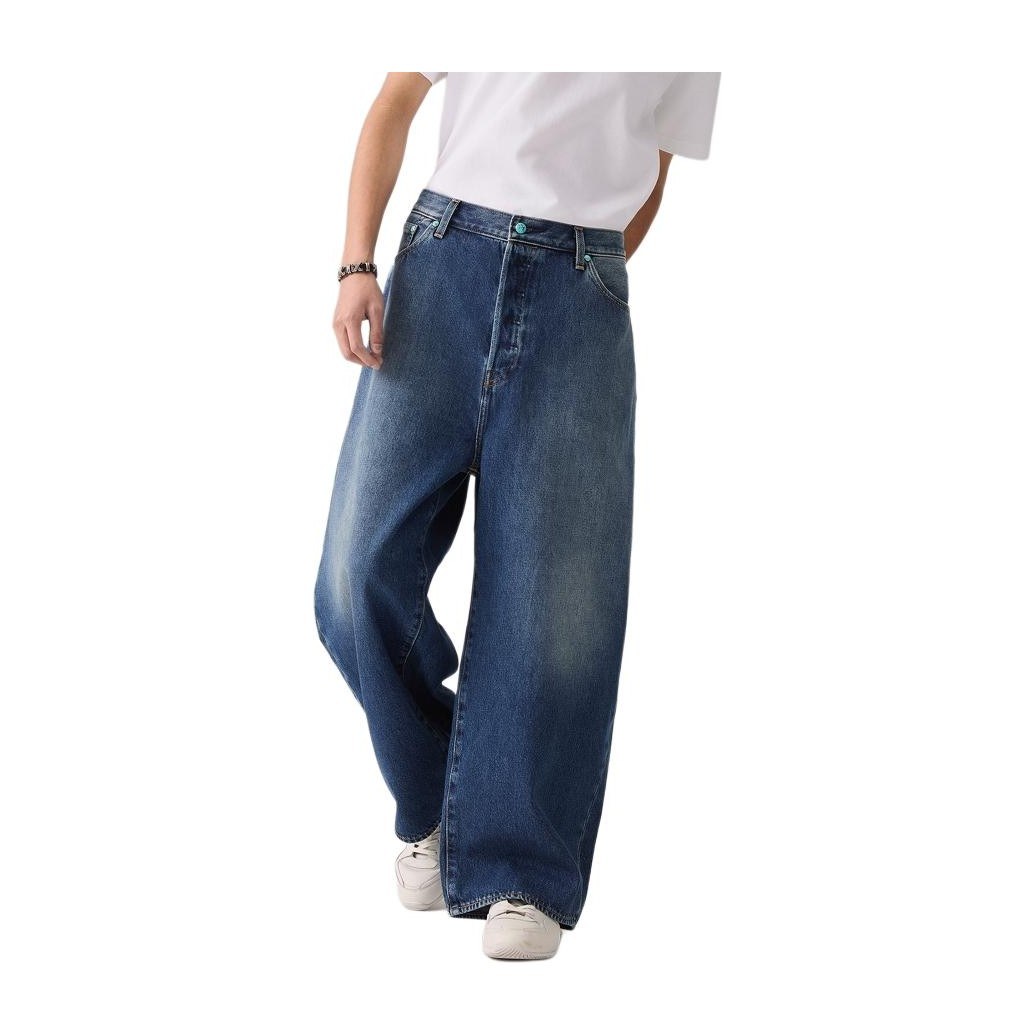 Levi's