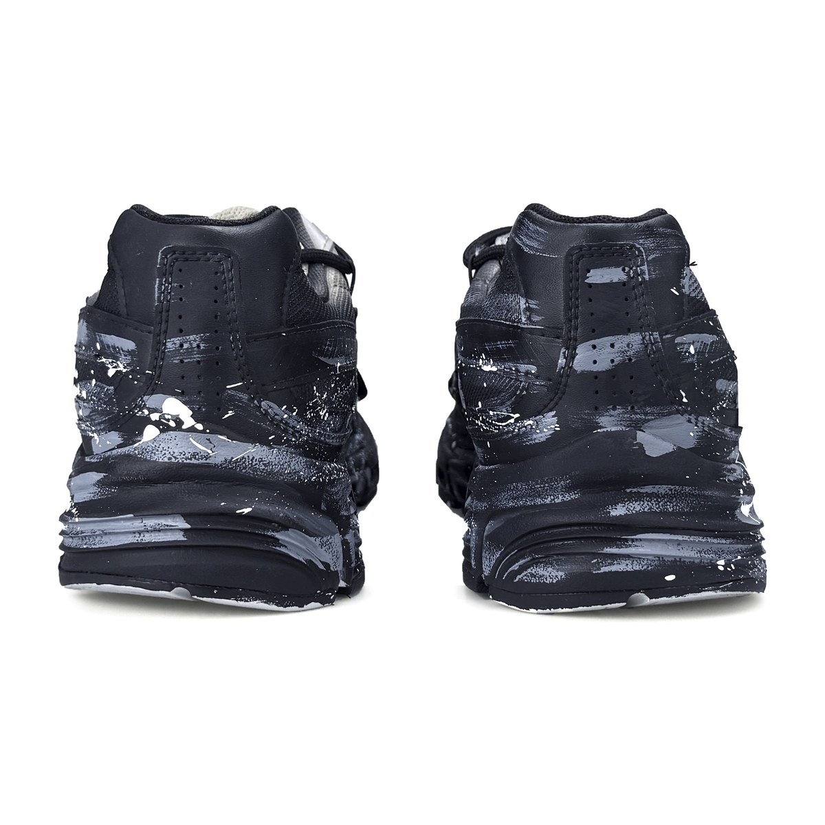 Nike Initiator