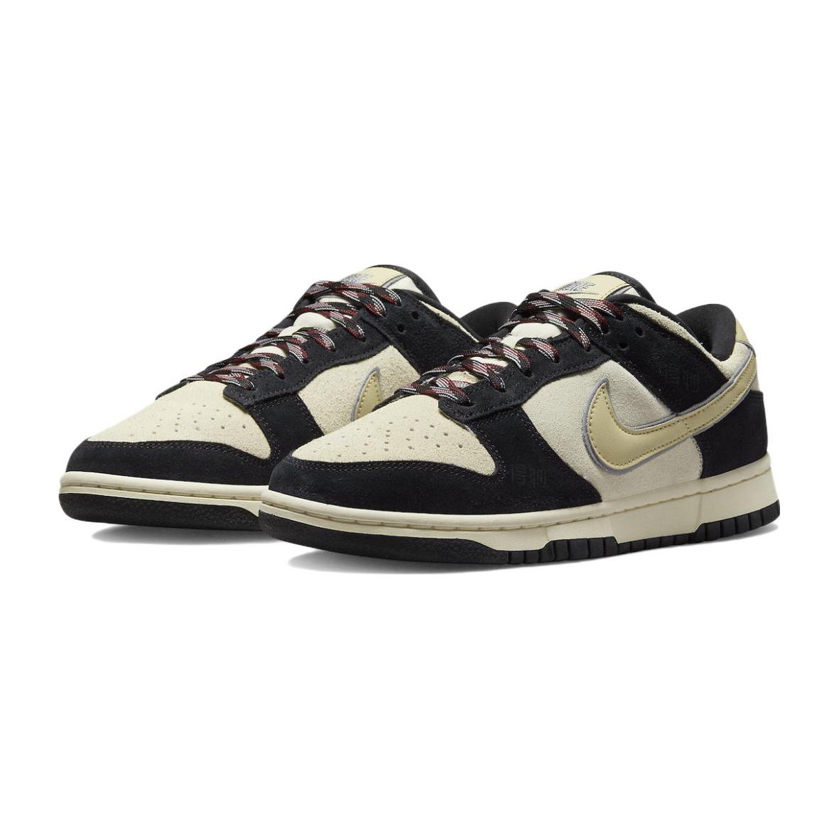 Nike Dunk Low LX "Black Suede"
