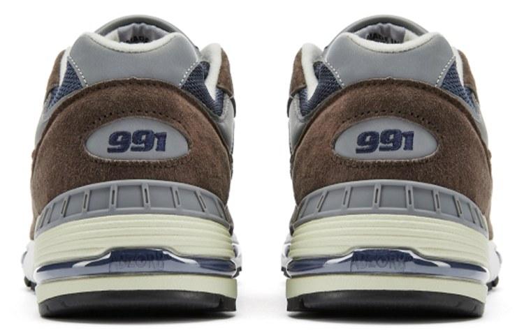 New Balance 991 Brown