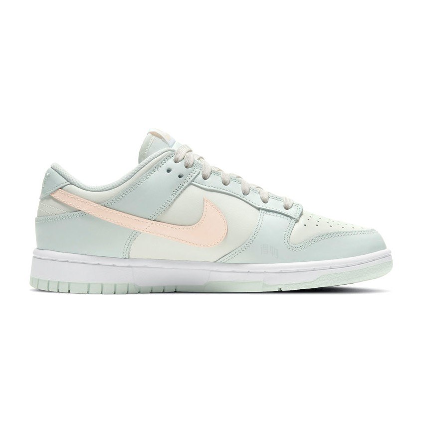 Nike Dunk Low Barely Green