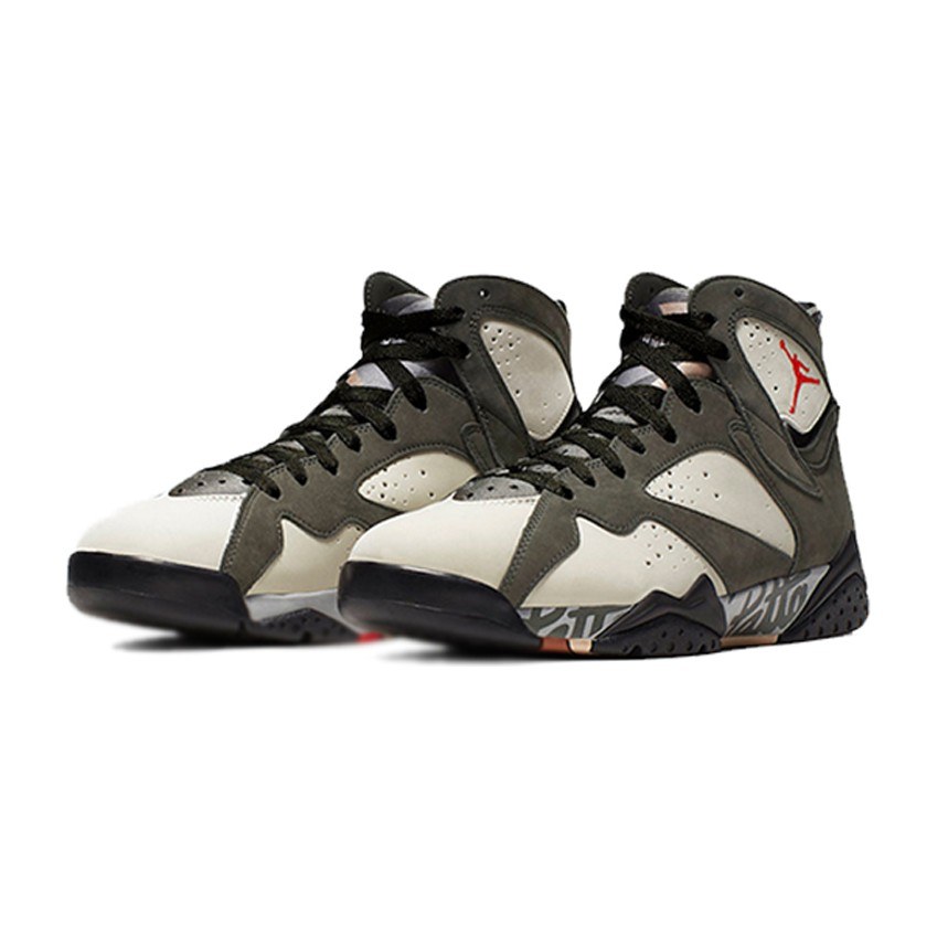 Jordan Air Jordan 7 x Patta OG SP Icicle