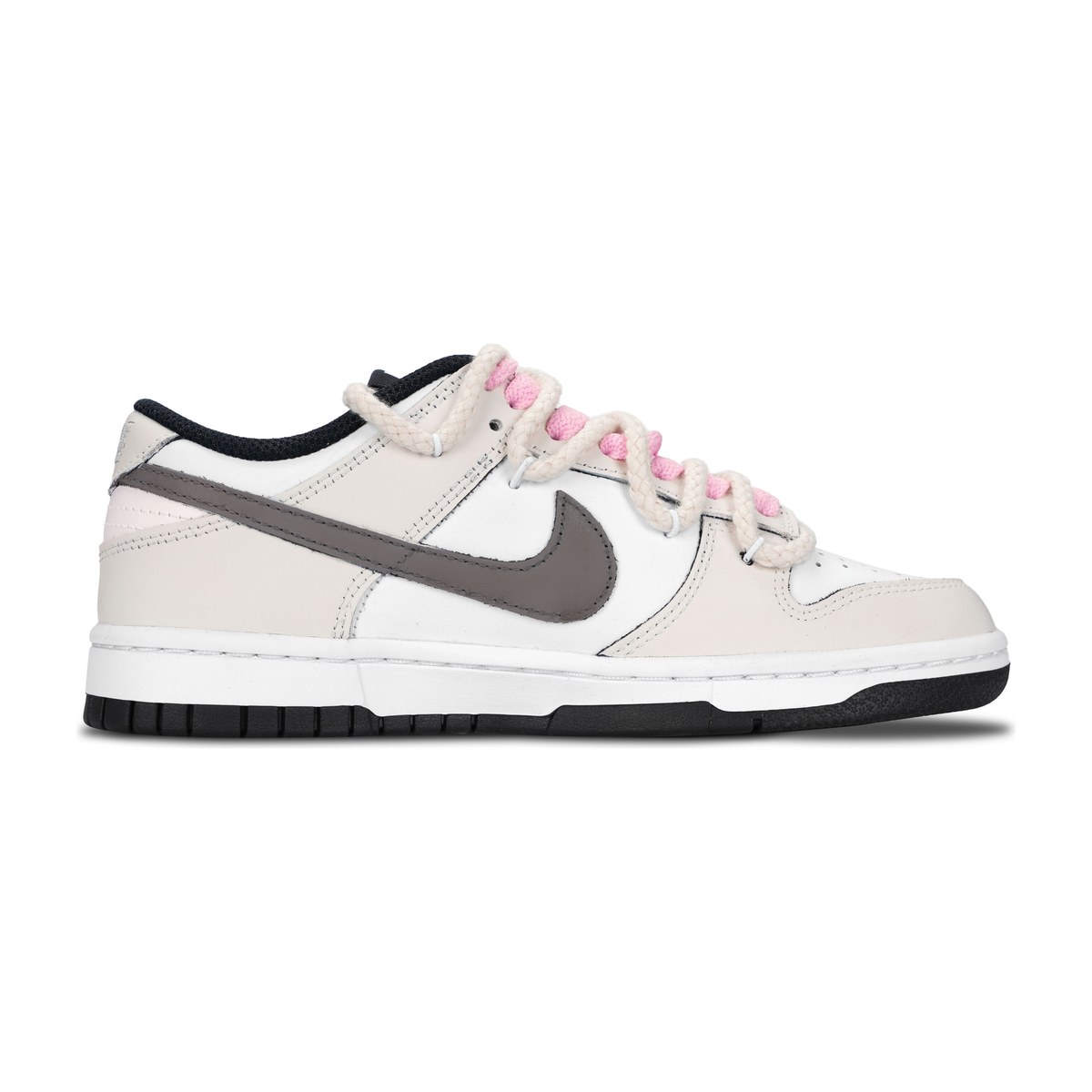 Nike Dunk "Panda"