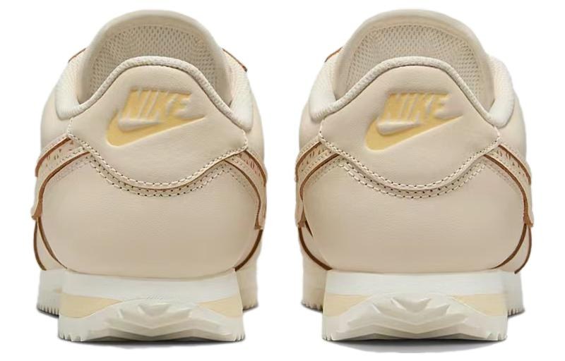 Nike Cortez Beige