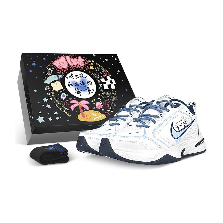 Nike Air Monarch 4